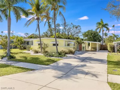 3838 Lapalma St, Fort Myers, FL 33901