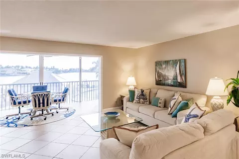Living - 322 Harbour Dr #208C, Naples, FL 34103 photo 2 of 3
