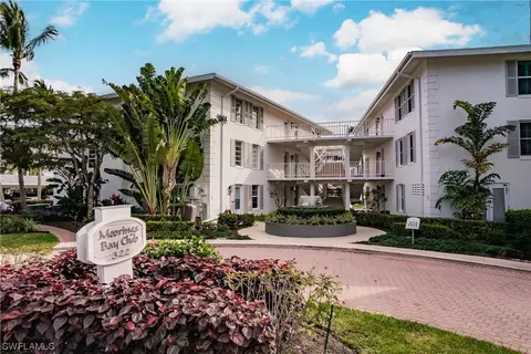Exterior - 322 Harbour Dr #208C, Naples, FL 34103 photo 3 of 11