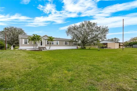 5681 Pangola Rd, Fort Myers, FL 33905