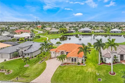 11932 Princess Grace Ct, Cape Coral, FL 33991