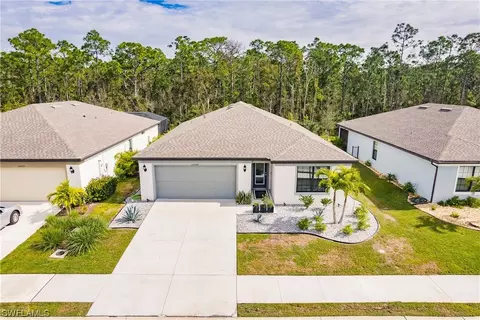 16068 Beachberry Dr, North Fort Myers, FL 33917
