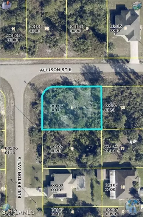827 Fullerton Ave S, Lehigh Acres, FL 33974
