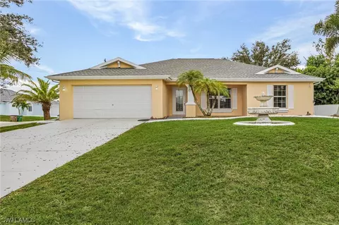 1014 NE 10th Ln, Cape Coral, FL 33909