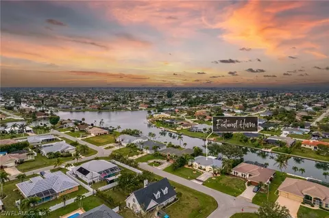 1920 SE 6th Ave, Cape Coral, FL 33990
