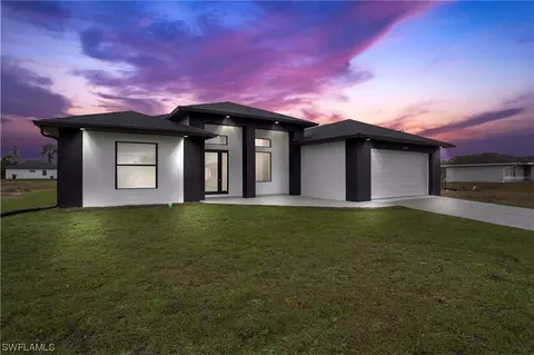 3220 Vera Ct, Lehigh Acres, FL 33976