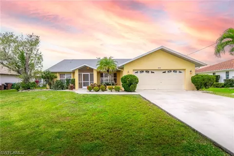 610 SW 49th Ln, Cape Coral, FL 33914