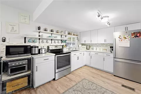26171 Princess Ln, Bonita Springs, FL 34135