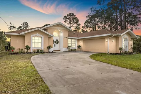 1128 Craft St E, Lehigh Acres, FL 33974