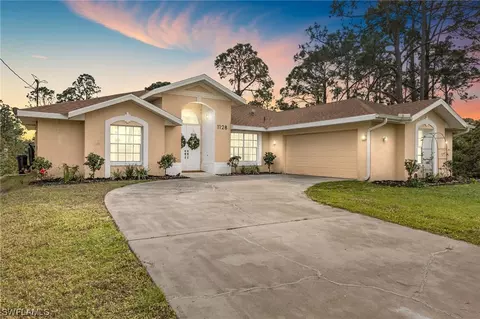1128 Craft St E, Lehigh Acres, FL 33974