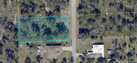 1711 Acacia Ave, Lehigh Acres, FL 33972