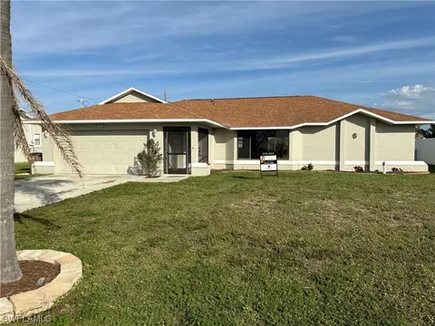 1319 SW 10th Pl, Cape Coral, FL 33991