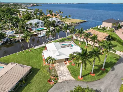 15299 Bahia Ln, Fort Myers, FL 33908