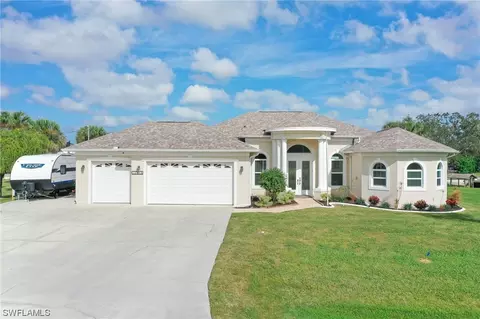 13452 Marquette Blvd, Fort Myers, FL 33905