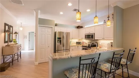 8317 Woodridge Pointe Dr, Fort Myers, FL 33912