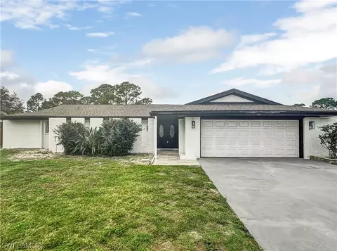 17 Clayton Ave, Lehigh Acres, FL 33936