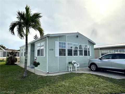 4721 Lafayette Ln W, Estero, FL 33928