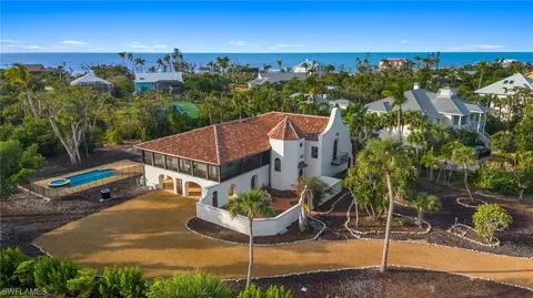 4171 Dingman Dr, Sanibel, FL 33957
