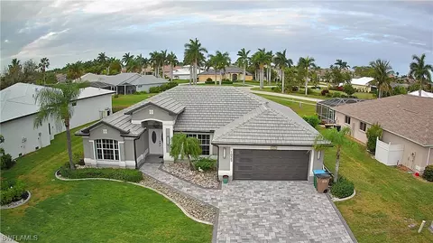 1025 Rose Garden Rd, Cape Coral, FL 33914