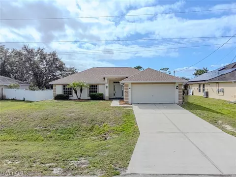4314 NE 24th Pl, Cape Coral, FL 33909