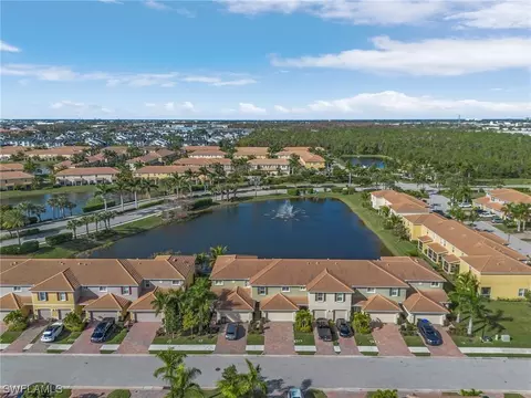 3758 Crofton Ct, Fort Myers, FL 33916