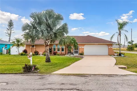 1402 NE 13th Ter, Cape Coral, FL 33909