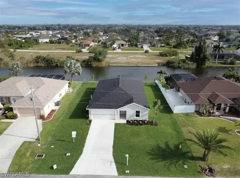 2515 SW 2nd Ter, Cape Coral, FL 33991