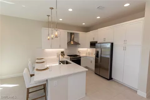 Kitchen - 20502 Fair Oak Ln, Estero, FL 33928 photo 2 of 3