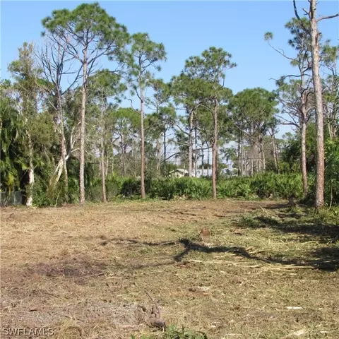 3776 Mango St, Saint James City, FL 33956