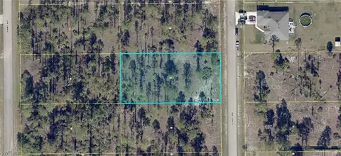 1211 Leroy Ave, Lehigh Acres, FL 33972