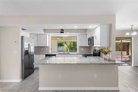11880 Mcgregor Blvd, Fort Myers, FL 33919