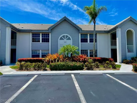 4240 Lake Forest Dr #413, Bonita Springs, FL 34134