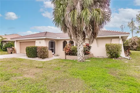 3826 Palm Tree Blvd, Cape Coral, FL 33904