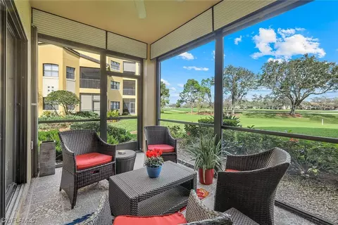 220 Vintage Cir #101, Naples, FL 34119