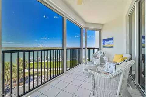 4183 Bay Beach Ln #333, Fort Myers Beach, FL 33931
