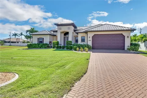 2316 SW 50th Ln, Cape Coral, FL 33914