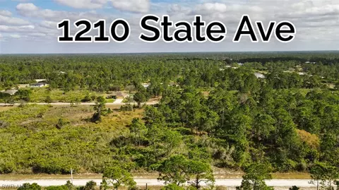 1210 State Ave, Lehigh Acres, FL 33972