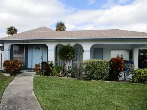 313 Dania St, Lehigh Acres, FL 33936