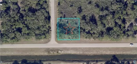 3401 E 8th St, Lehigh Acres, FL 33972