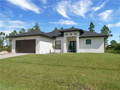 202 W 11th St, Lehigh Acres, FL 33972