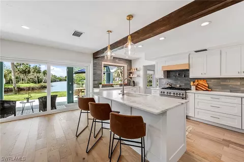 27231 Rio Vista Cir, Bonita Springs, FL 34135