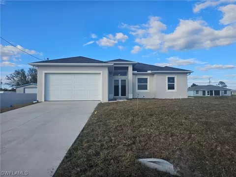 2900 26th St SW, Lehigh Acres, FL 33976