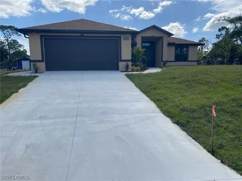 5105 5th St W, Lehigh Acres, FL 33971
