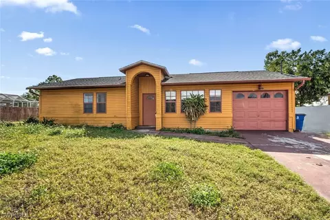 5403 5th St W, Lehigh Acres, FL 33971