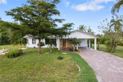 27650 Washington St, Bonita Springs, FL 34135