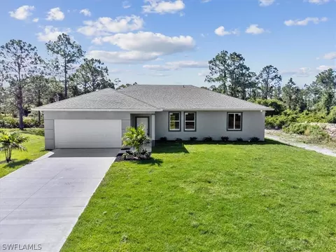 842 Sunrise Blvd, Lehigh Acres, FL 33974