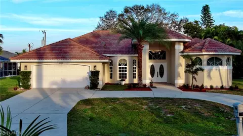 2229 SE 18th Ave, Cape Coral, FL 33990
