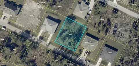 4720-4722 27th St SW, Lehigh Acres, FL 33973