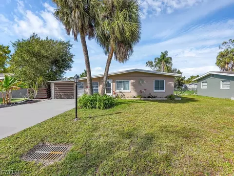 1191 Biscayne Dr, Cape Coral, FL 33909