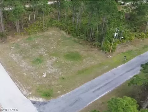 1061 Bells St E, Lehigh Acres, FL 33974